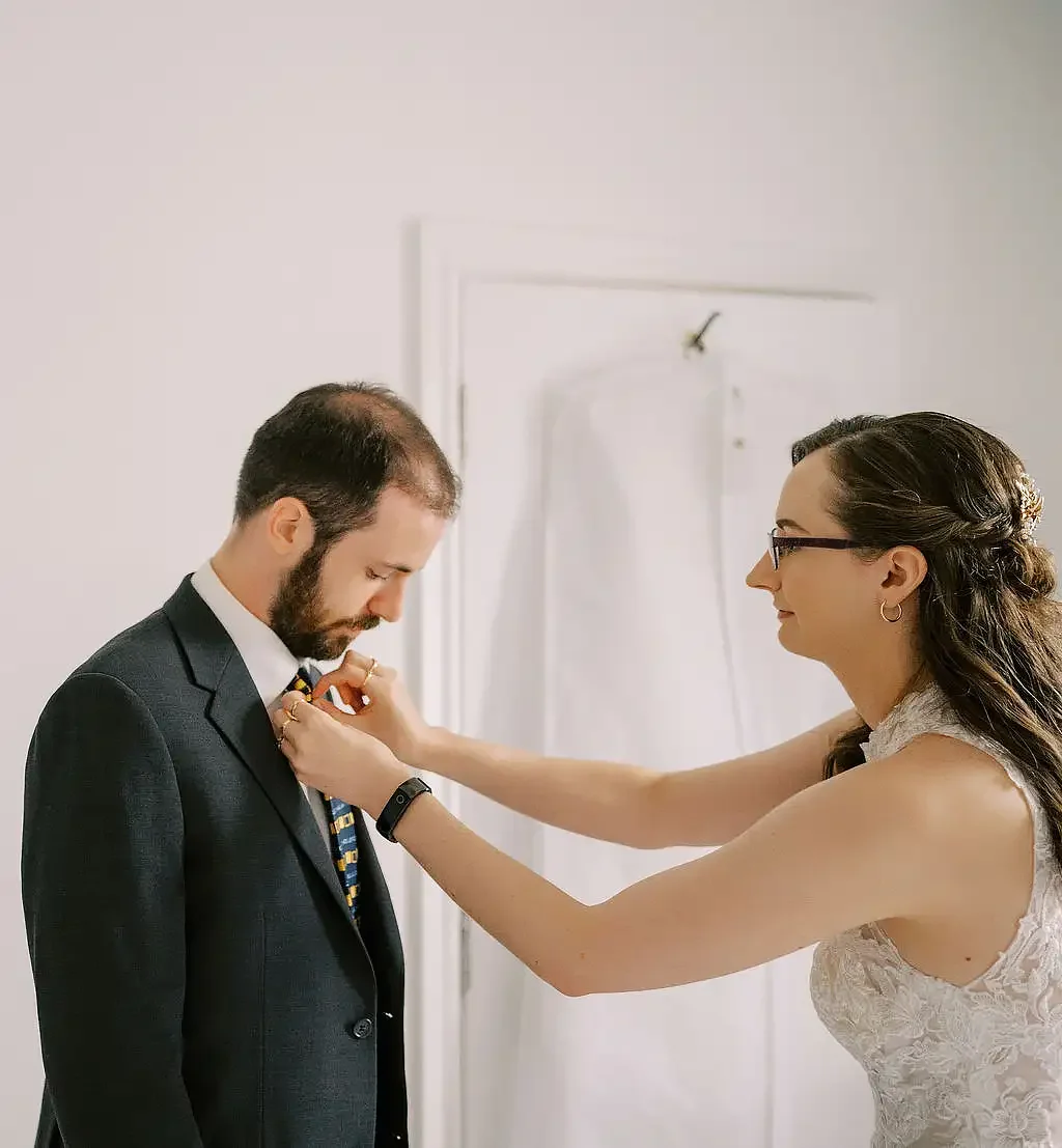 FileybriggweddingEleopmentphotographerbrideandgroompreparations005