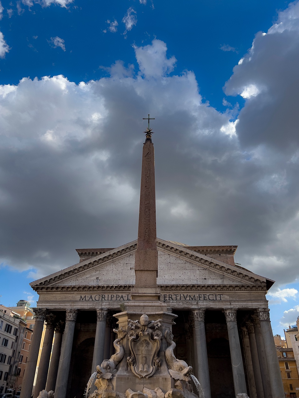 Destiantion wedding photographer,Rome portrait photographer,Rome Pre wedding photoshoot Rome engagement photographer,Vatican Portraits