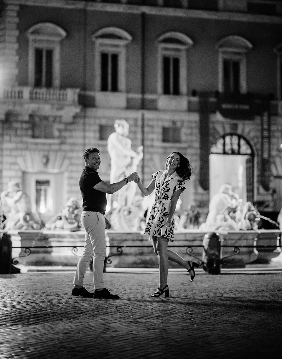 Destiantion wedding photographer,Rome portrait photographer,Rome Pre wedding photoshoot Vatican Portraits,Rome pre wedding photoshoot