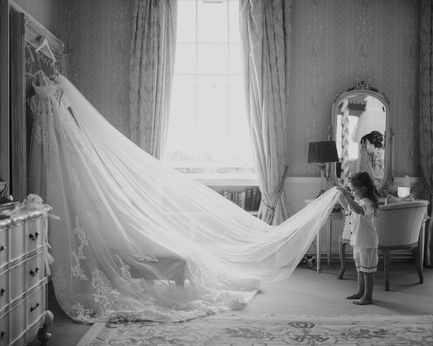 The 30/5 Minute Rule: A Yorkshire Wedding Photographer’s Secret to a Stress-Free Timeline