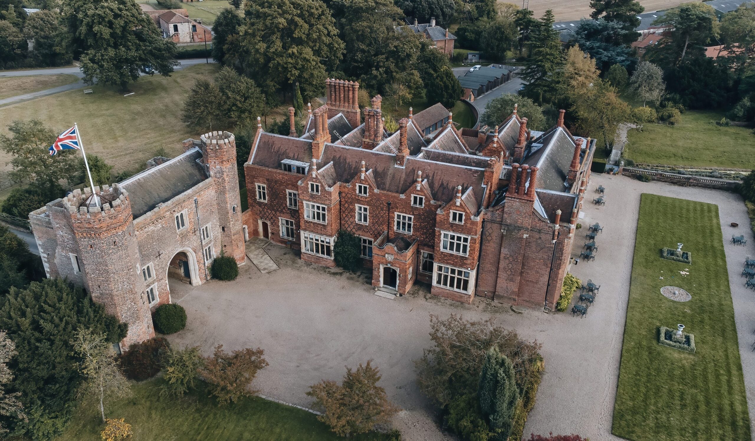 hodsock priory wedding photography,hodsock priory wedding