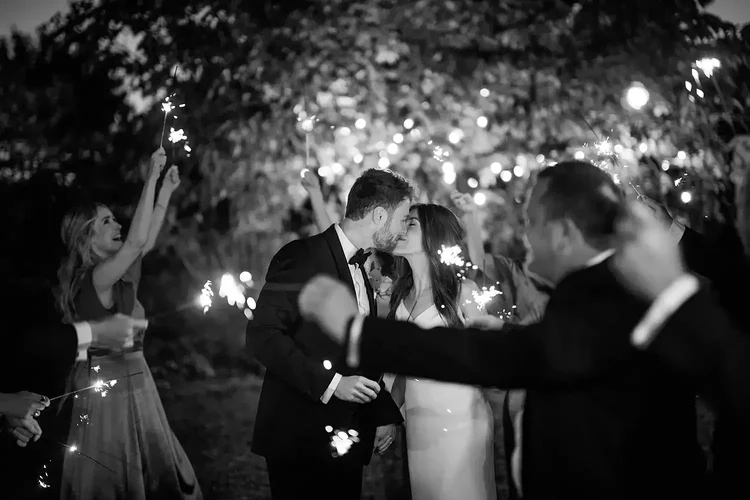 smokebombsandsparklersphotosathodsockprioryweddingphotographer002