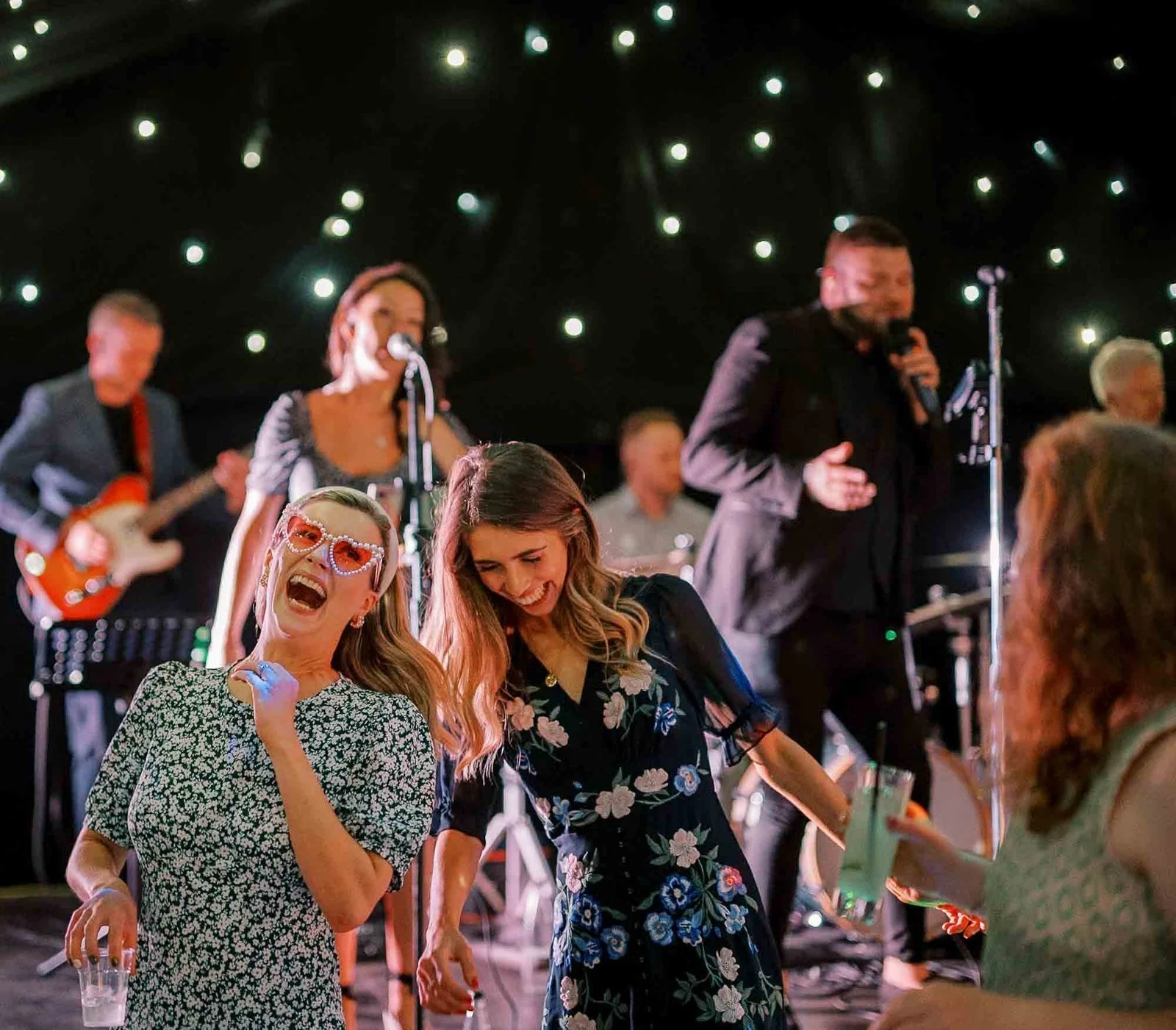 The Ultimate Marquee & Garden Wedding Guide for a Relaxed Day