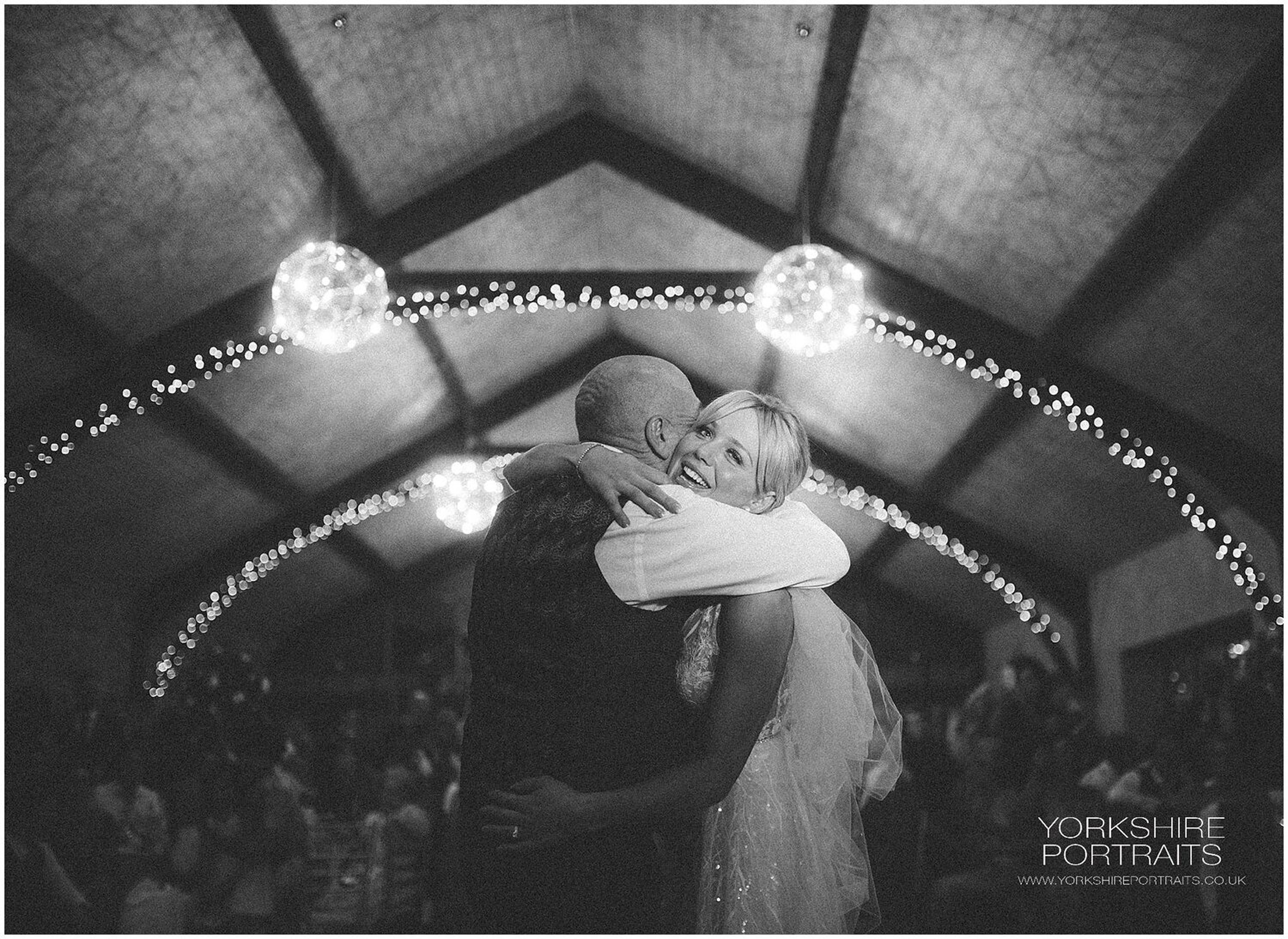 Example Shoot Title Tag unposed wedding photos, reportage wedding photographer